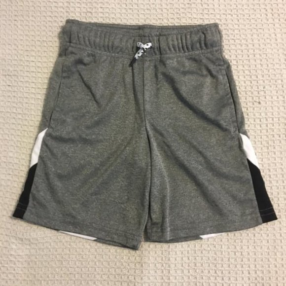Young Boys Dry Cool Athletic Shorts - Picture 1 of 3